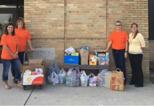 Mishicot Middle School Snack Pack Program receives donation