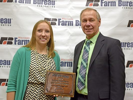 Mishicot High School's Jamie Propson wins Wisconsin Farm Bureau Discussion Meet contest